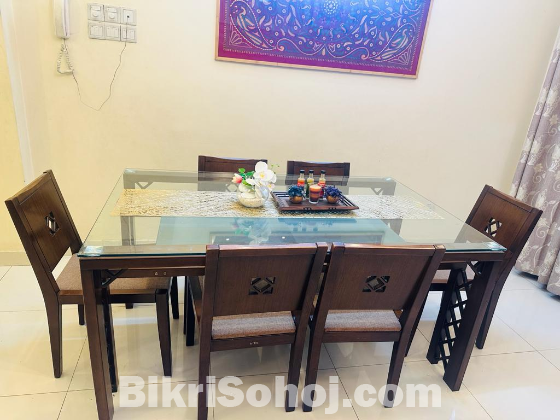 Hatil Dining Table